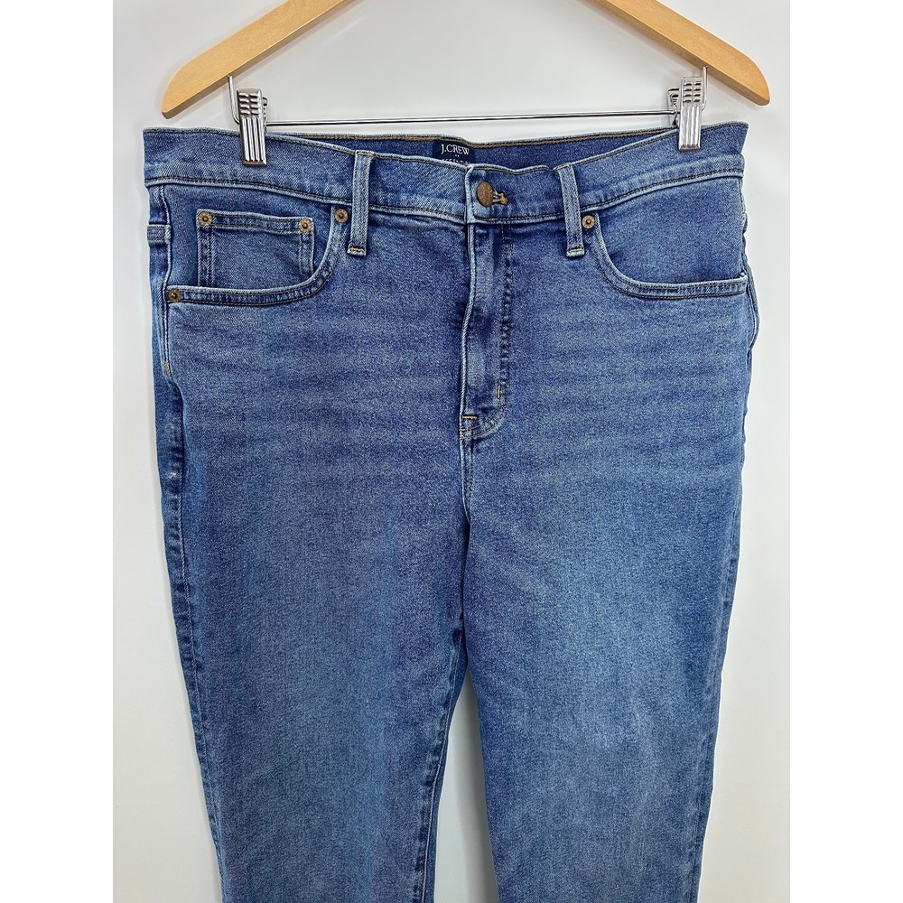 J.Crew 2024 Essential Straight All Day Stretch Jeans Raw Hem Blue Denim Size 31 - Picture 3 of 11